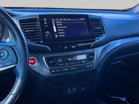 Used 2025 Honda Passport EX-L image 7