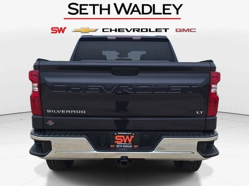 Used 2023 Chevrolet Silverado 1500 LT AWD/4WD image 6