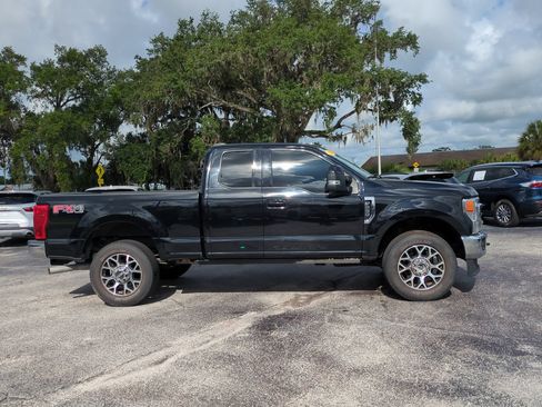 Certified 2021 Ford F250 Lariat w/ Lariat Value Package AWD/4WD image 3