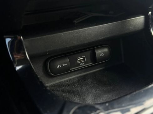 Used 2022 Kia Seltos S image 34