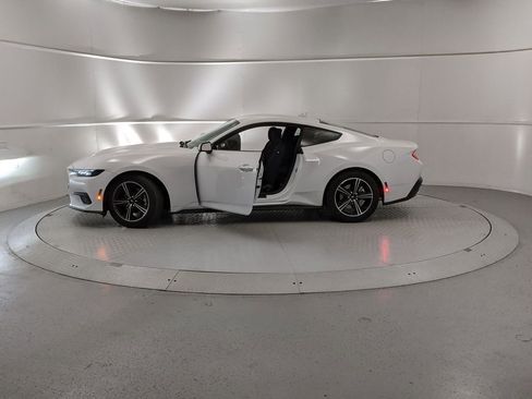 New 2025 Ford Mustang Coupe image 12