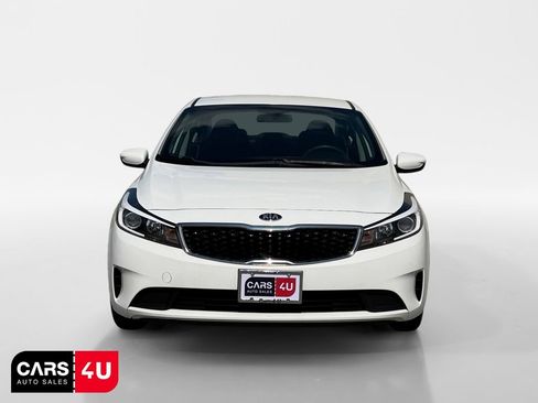 Used 2018 Kia Forte LX FWD image 2
