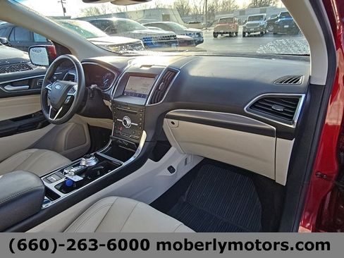 Used 2019 Ford Edge Titanium w/ Equipment Group 301A image 54