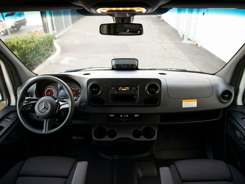 New 2026 Mercedes-Benz Sprinter 2500 image 16