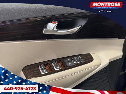 Used 2020 Kia Sorento S AWD/4WD image 11