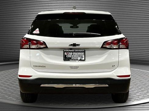 Used 2024 Chevrolet Equinox LT w/ LPO, Cargo Package FWD image 6