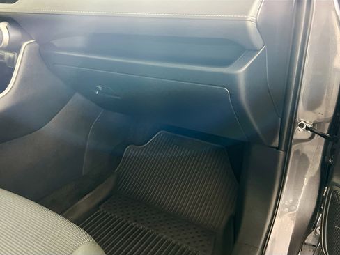 Used 2024 Toyota RAV4 LE image 34