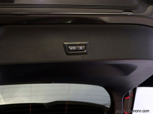 Used 2025 BMW X3 xDrive30i w/ Convenience Package image 27