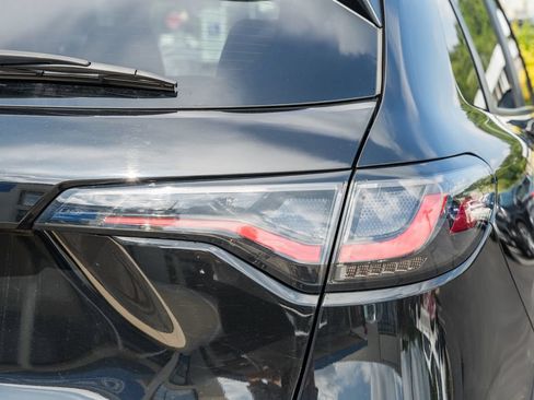 Used 2025 Honda HR-V Sport image 6