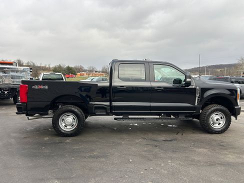 New 2026 Ford F350 XL w/ XL Off-Road Package AWD/4WD image 12