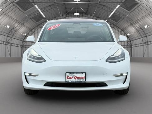 Used 2018 Tesla Model 3 Long Range AWD/4WD image 2