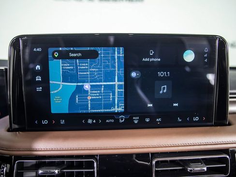 Used 2026 Lincoln Aviator Reserve AWD/4WD image 31