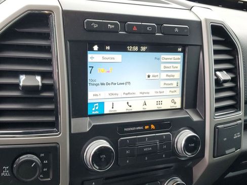 Used 2018 Ford F150 Lariat w/ Equipment Group 502A Luxury image 14