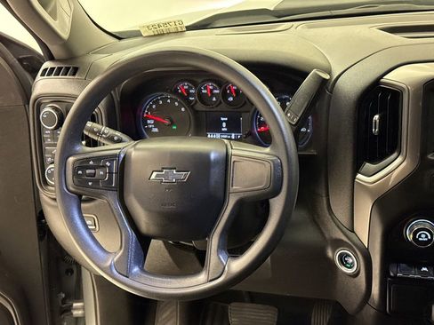 Used 2025 Chevrolet Silverado 1500 Custom Trail Boss w/ LPO, Dark Essentials Package image 14