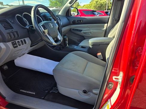 Used 2012 Toyota Tacoma PreRunner w/ Convenience Pkg RWD image 10