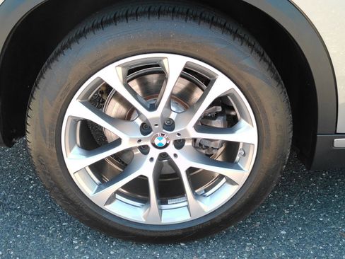 Used 2024 BMW X5 xDrive40i AWD/4WD image 31