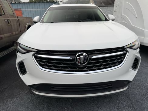 Used 2022 Buick Envision Preferred FWD image 2