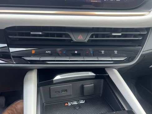 New 2026 Buick Envision Avenir AWD/4WD image 22