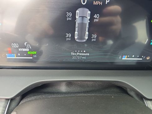 Used 2022 Jeep Grand Cherokee Overland w/ Advanced Protech Group III image 18