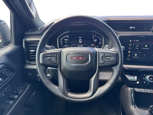 Used 2023 GMC Sierra 1500 AT4 w/ AT4 Premium Package AWD/4WD image 12
