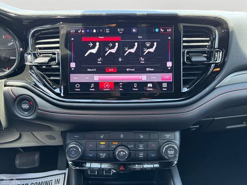 Used 2025 Dodge Durango GT w/ Blacktop Package RWD image 22
