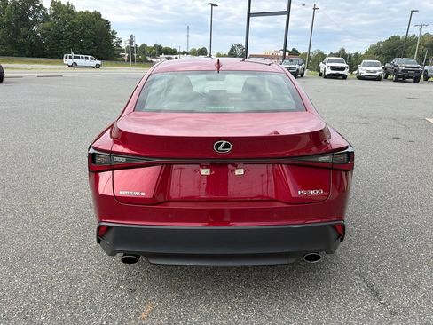 Used 2021 Lexus IS 300 w/ Comfort Package RWD image 7