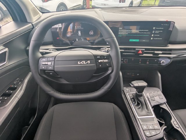 New 2026 Kia Sportage LX FWD image 48