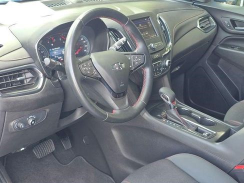 Certified 2024 Chevrolet Equinox RS FWD image 12