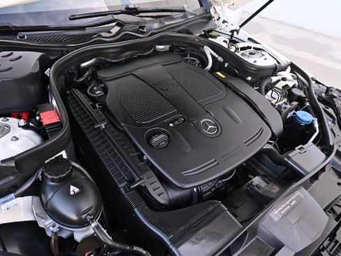 Used 2015 Mercedes-Benz E 350 4MATIC Wagon image 46