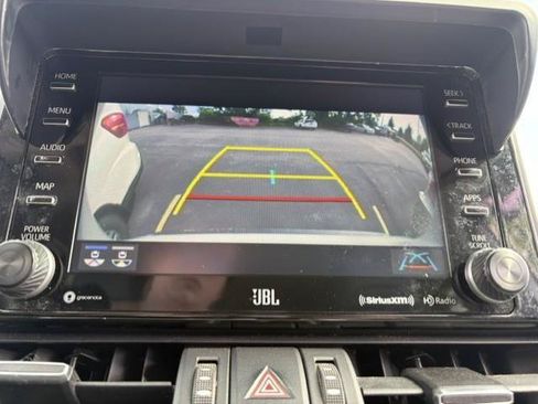 Used 2020 Toyota RAV4 Limited w/ Carpet Mat Package AWD/4WD image 11