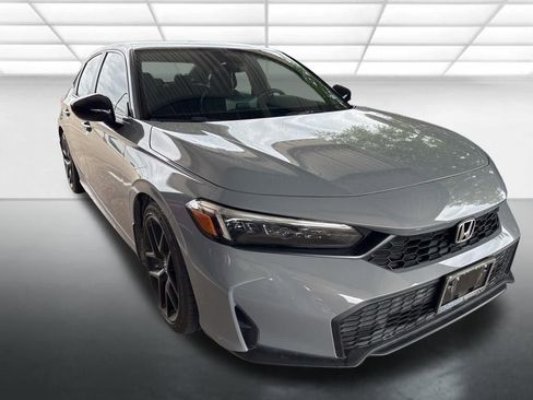 Used 2025 Honda Civic Sport image 1