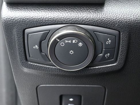 Used 2018 Ford F150 Raptor w/ Equipment Group 802A Luxury image 16