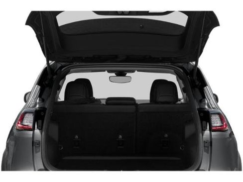 Used 2019 Jeep Cherokee Trailhawk w/ Cold Weather Group image 35