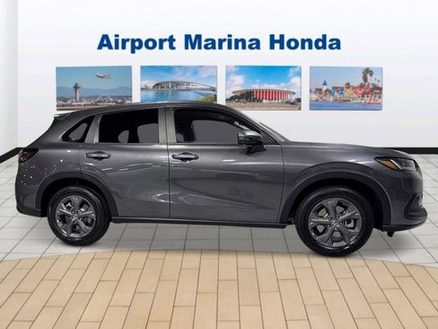 New 2027 Honda HR-V LX image 6