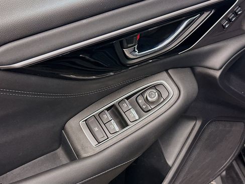 Used 2023 Subaru Outback Limited image 15