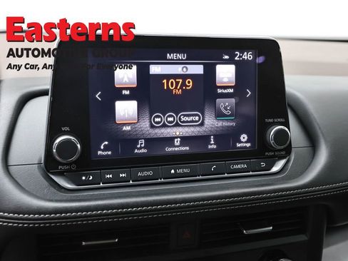 Used 2023 Nissan Rogue SV AWD/4WD image 18