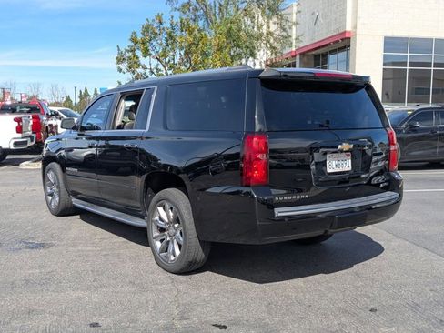 Used 2018 Chevrolet Suburban Premier image 8