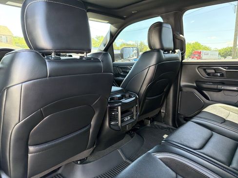 Certified 2022 RAM 1500 Laramie AWD/4WD image 13