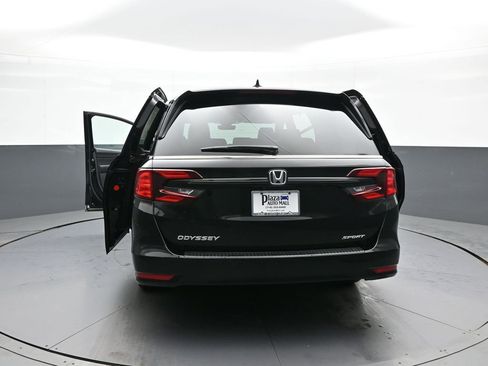 Certified 2023 Honda Odyssey Sport image 49