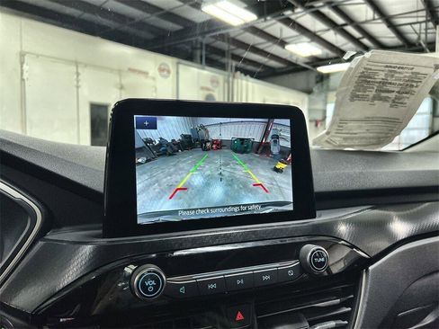 Used 2022 Ford Escape SEL w/ SEL Stealth AWD Package image 31