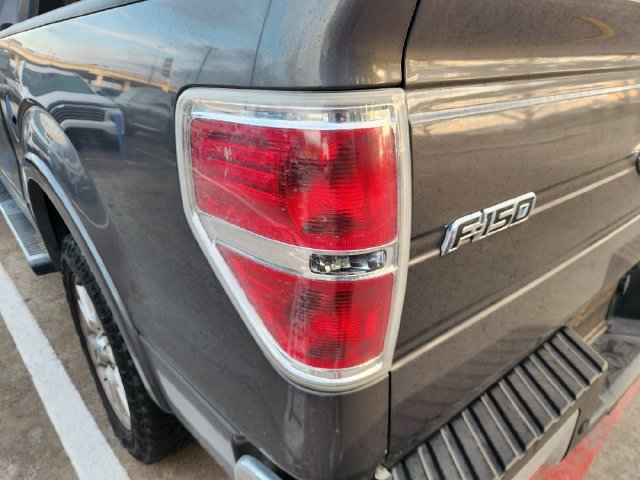 Used 2013 Ford F150 Lariat w/ Mid Equipment Group RWD image 7