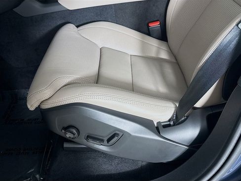 New 2026 Volvo XC90 B6 Ultra w/ Protection Package image 20