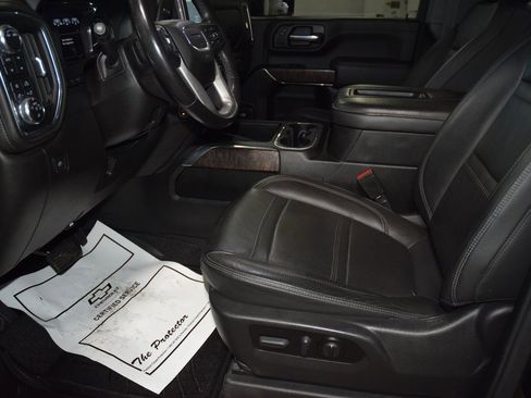 Used 2022 GMC Sierra 3500 Denali w/ Denali Ultimate Package image 39