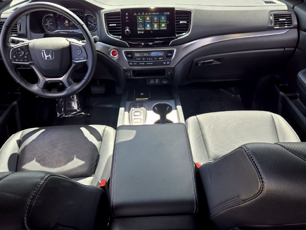 Used 2024 Honda Passport EX-L image 13
