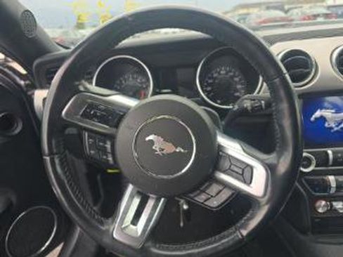 Used 2023 Ford Mustang Premium image 19