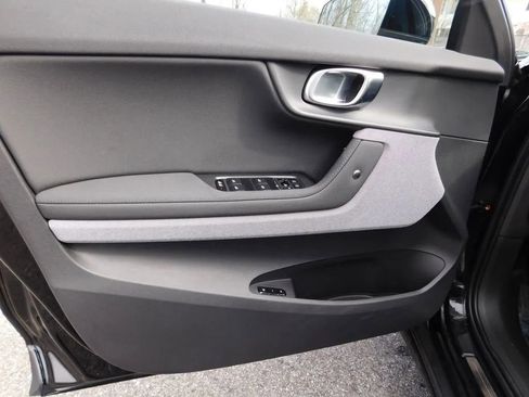 Used 2022 Polestar Polestar 2 w/ Performance Package image 14