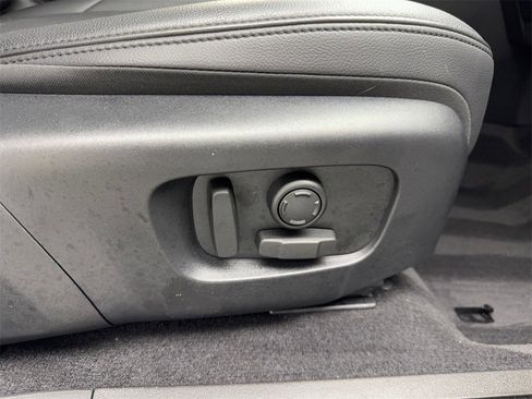 Used 2023 Land Rover Range Rover Evoque SE image 47