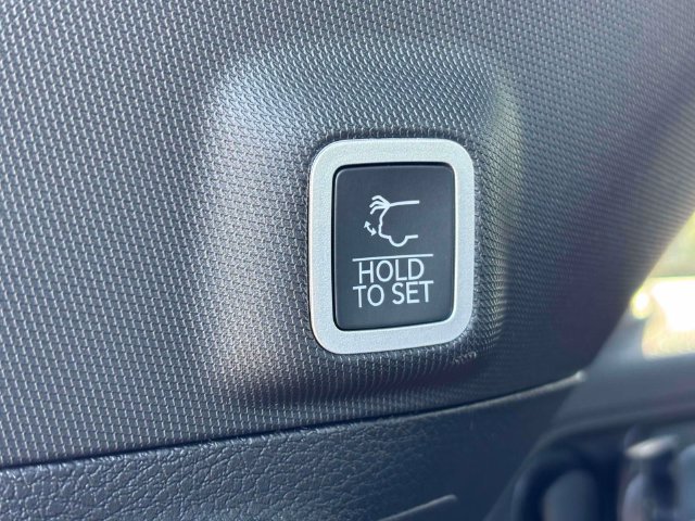 New 2027 Jeep Grand Cherokee Summit AWD/4WD image 42