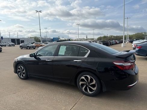 Used 2016 Honda Accord EX-L image 4