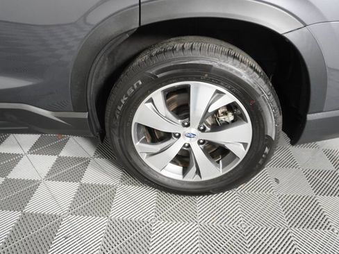 Certified 2024 Subaru Ascent Premium w/ Convenience Package image 18